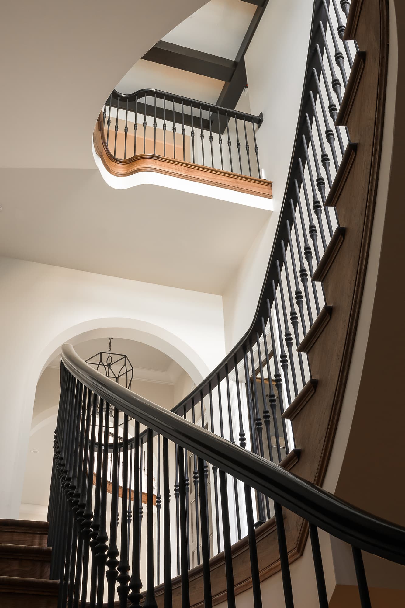 Home build by Higginbotham Brothers,  St. Louis Architectural photography, staircase