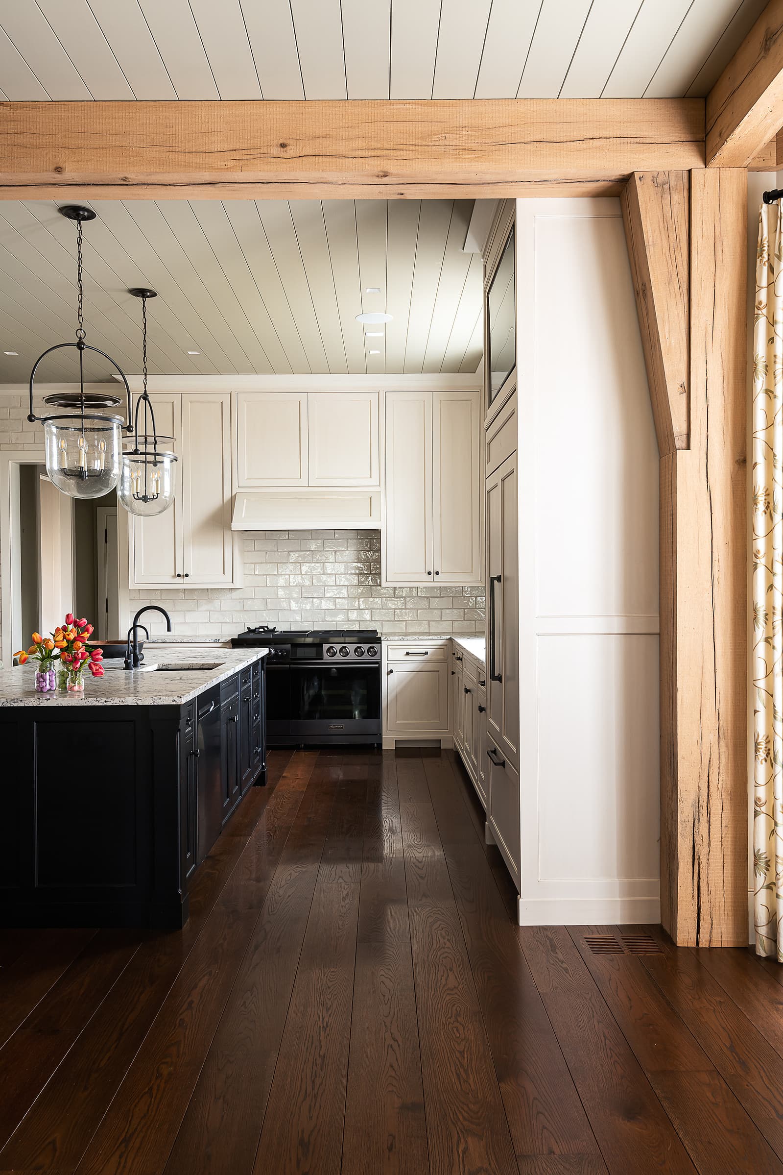 Higginbotham Brothers - home renovation in St. Albans, Architectural Photography by Karen Palmer